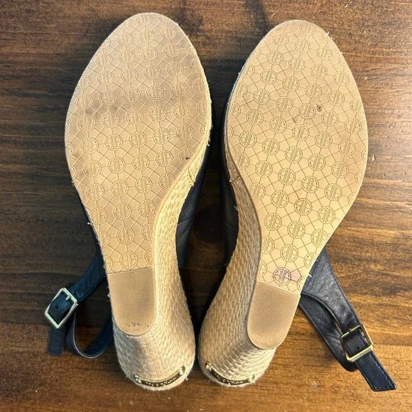 Lilly Pulitzer Kristin Wedge True Navy Blue Leather Sandals Casual Women's Sz 8M - Picture 10 of 11